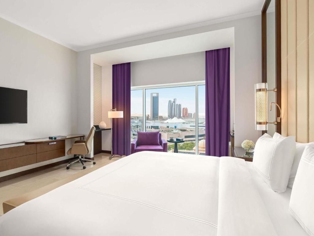 Rixos Marina Abu Dhabi